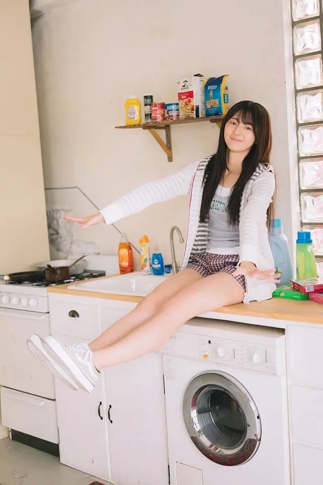 히나노 쿠보 위클리 플레이보이 플러스 사진집