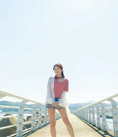 코토이 아리사 사진집 『코토이에게 사랑과 진홍과 새벽의 완전판』 Set.01