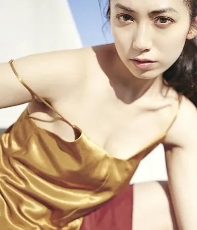 사토 아이리 사진집 「신주쿠 론리네스」 Set.02