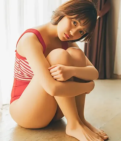 토요다 루나 사진집 「여신의 맨얼굴」 Set.01