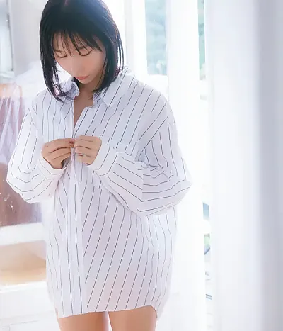 호소야 사라, 쿠로사카 미쿠, 영 매거진 2026년 2-3호