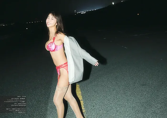 아마우 키스미 사진집 「다이탄 미드나이트」 Set.03