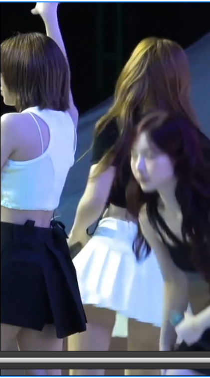 d0f50-682b784b8717d-b4cb24679d05d9d4f8fb4a1787144bf59cc71a05.png