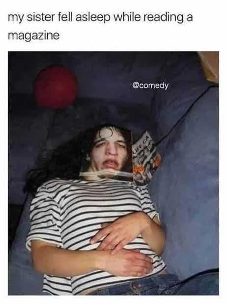 여동생이 잡지보다 잠들었길래