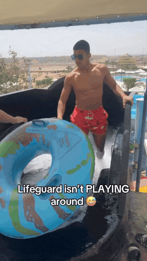 워터 슬라이드 알바 초고인물