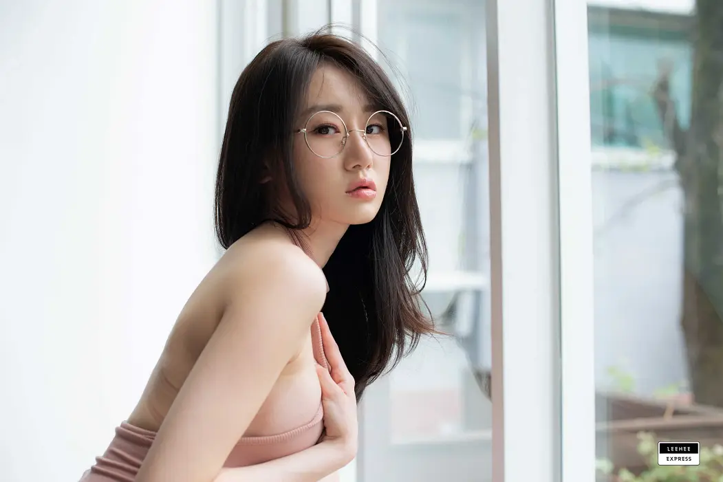 Na-Kyung 나경, LEEHEE EXPRESS LERB-084A Set.02