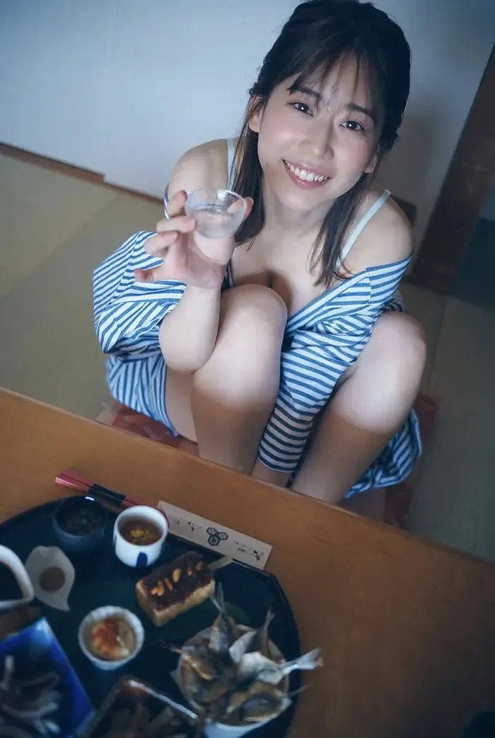 마리리 오쿠츠 FLASH 디지털 사진집 『프로포즈』Set.01