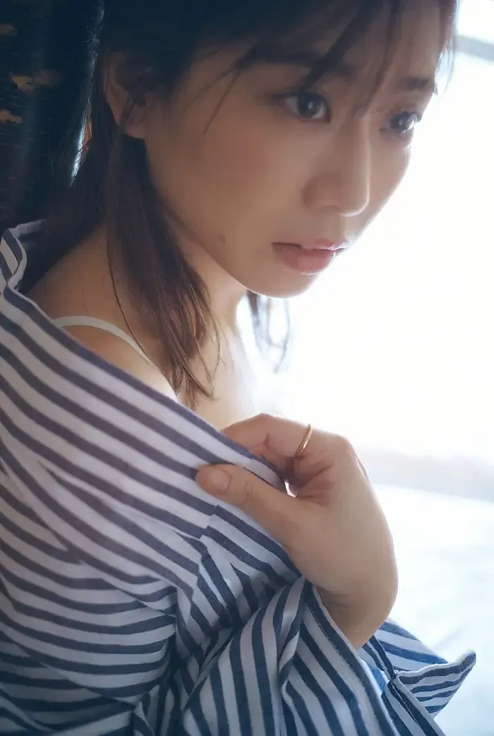 마리리 오쿠츠 FLASH 디지털 사진집 『프로포즈』Set.01