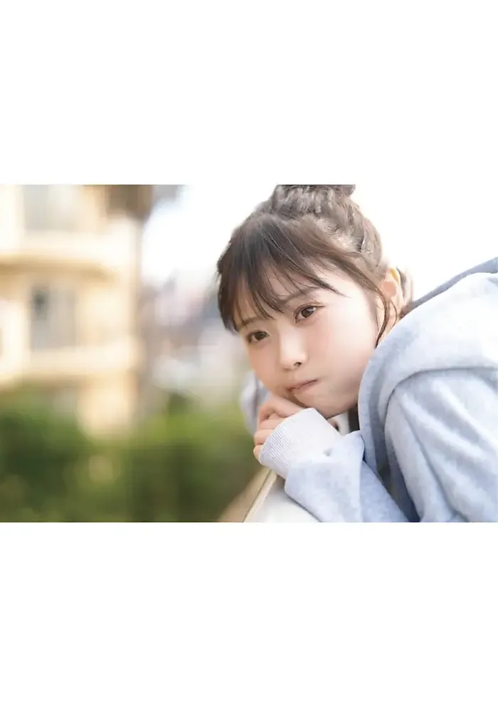 아카리 시라세 1st 사진집 [ 착각 ] Set.02