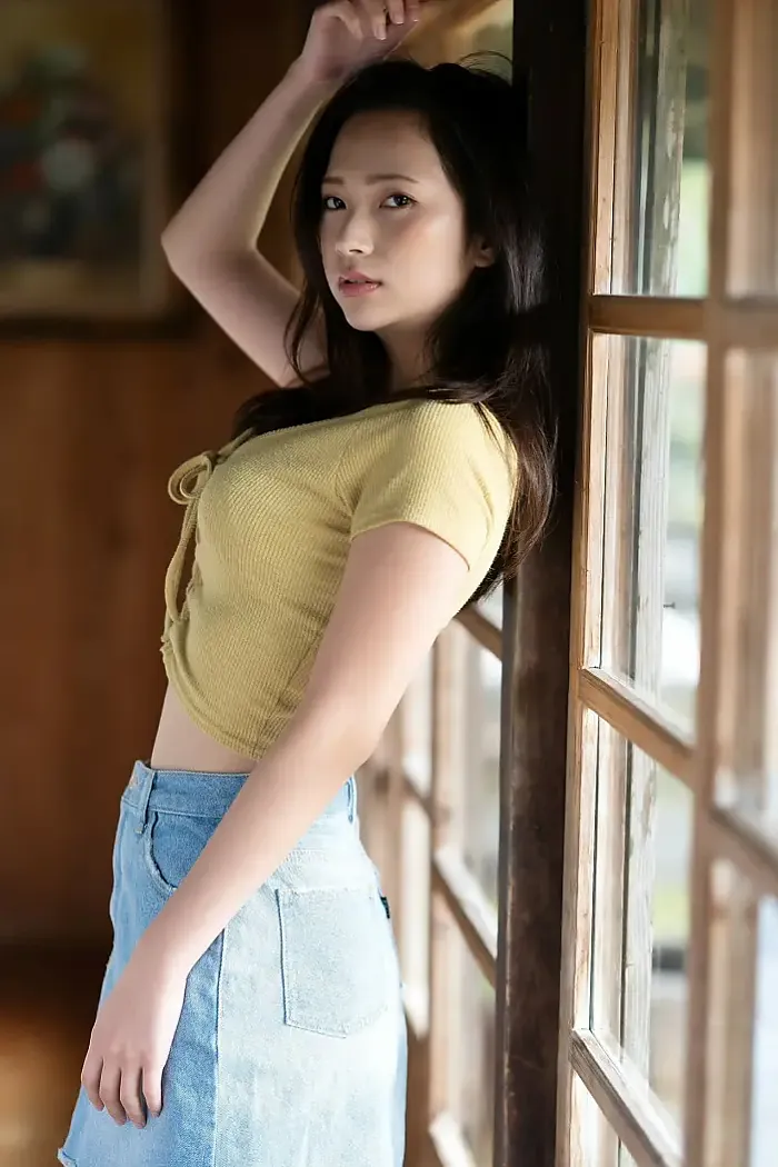 마치야마 미호 (街山みほ), 아이돌포스트 사진집 「반짝이는 코네키노」 Set.07