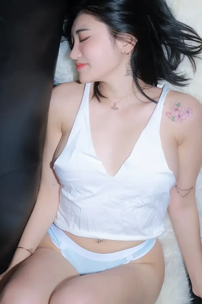 Sula 첼설아, PhotoBook 「Drunk」 Set.04