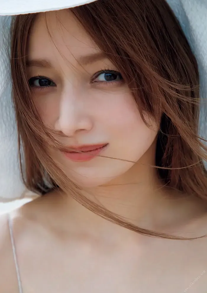 고토 마키(後藤真希), 사진집 《Flos》 전자판 전용 특별 컷 포함 Set.02