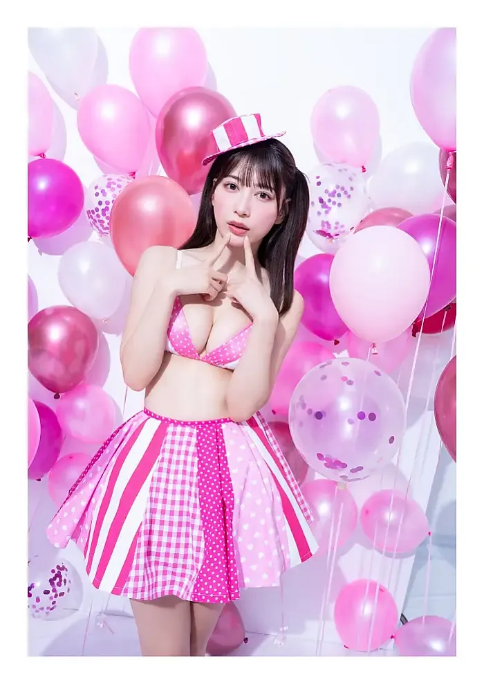 유키히라 리사 (雪平莉左), 디지털 한정판 YJ 포토 북 「PINK」 Set.01