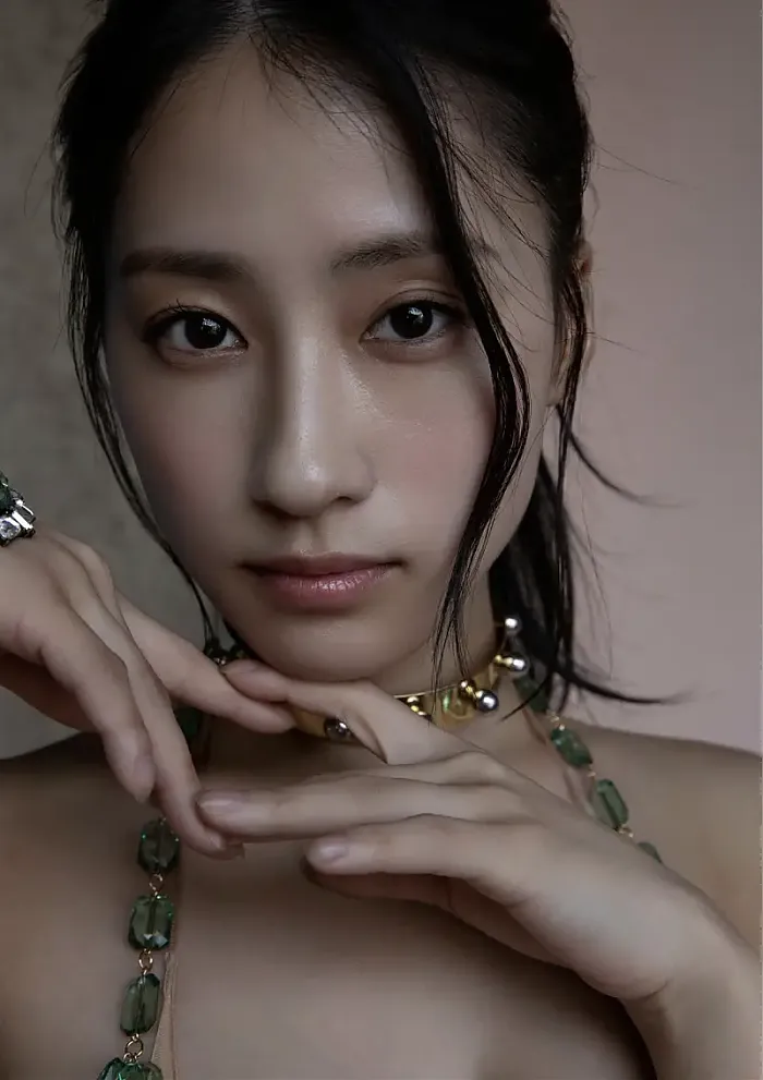 스미다 아야노(澄田綾乃), DOLCE 디지털 사진집 「절대적인 관계」 Set.02