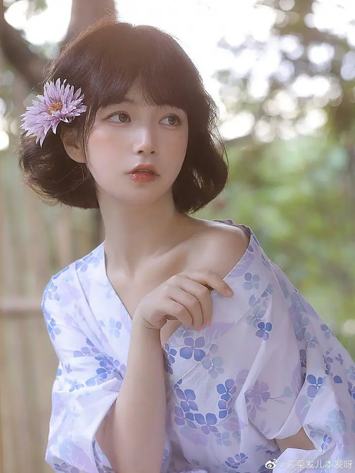 기모노가 이쁜 일본처자