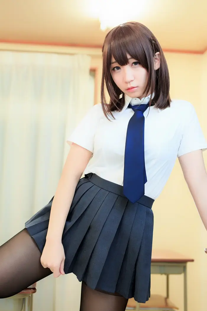 모에 이오리, 사진집 (월요일의 그 아이) Set.04