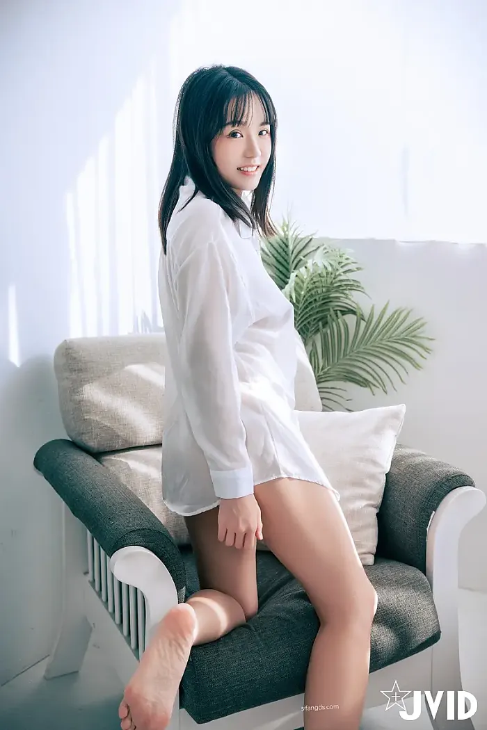 마사지사에게 유린당한 타락한 아내의 에로틱한 감각 Set.04