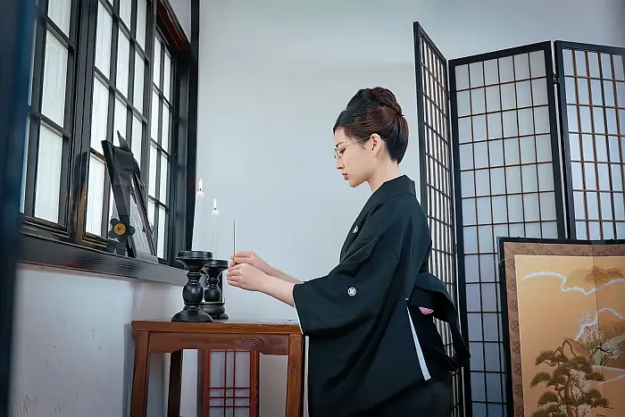 연연 미망인 사진집