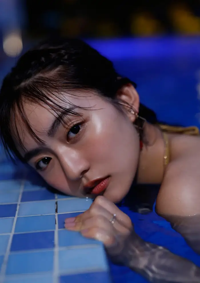 루나 도요타 사진집 『side-B 달을 보니 반갑네』 Set.06