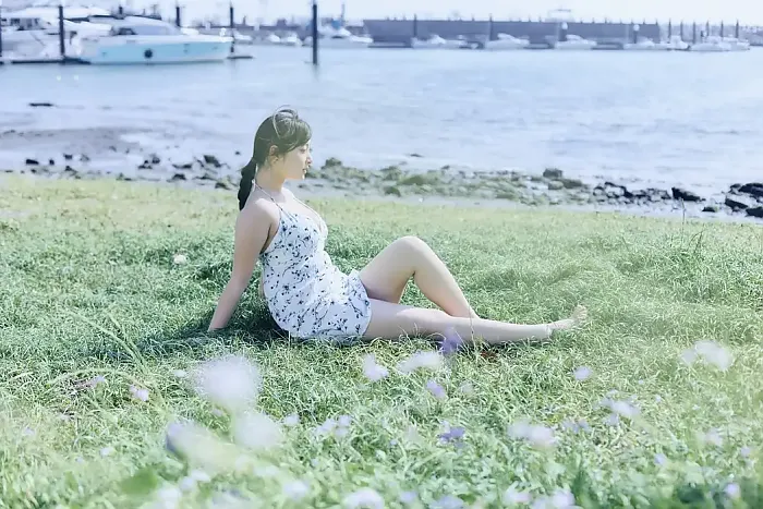 사와 미사키, FRIDAY Monthly Girl.050 완전 미발표 100컷 Set.01